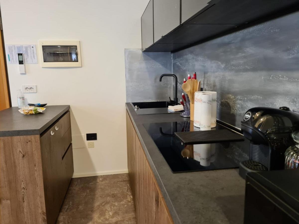 Appartement Infinite Blue à Riva del Garda Extérieur photo